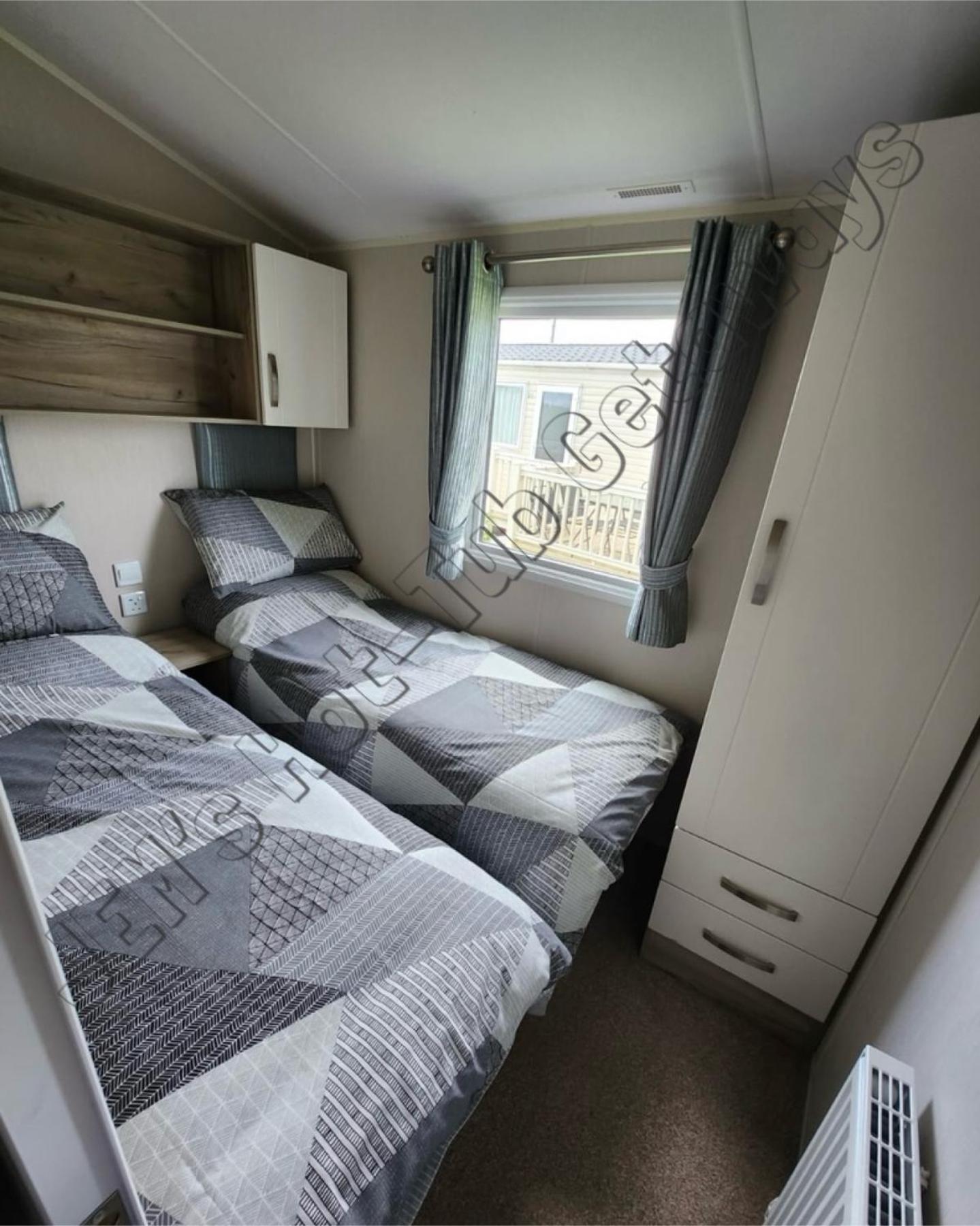 Jems Hot-Tub Getaways 6 Berth At Tattershall Lakes Exterior photo