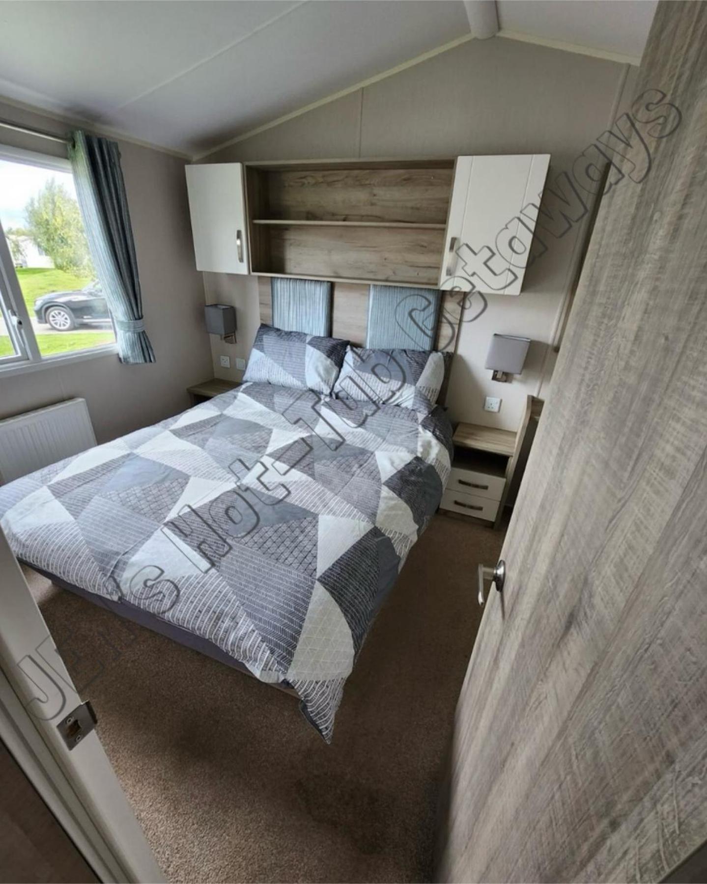 Jems Hot-Tub Getaways 6 Berth At Tattershall Lakes Exterior photo